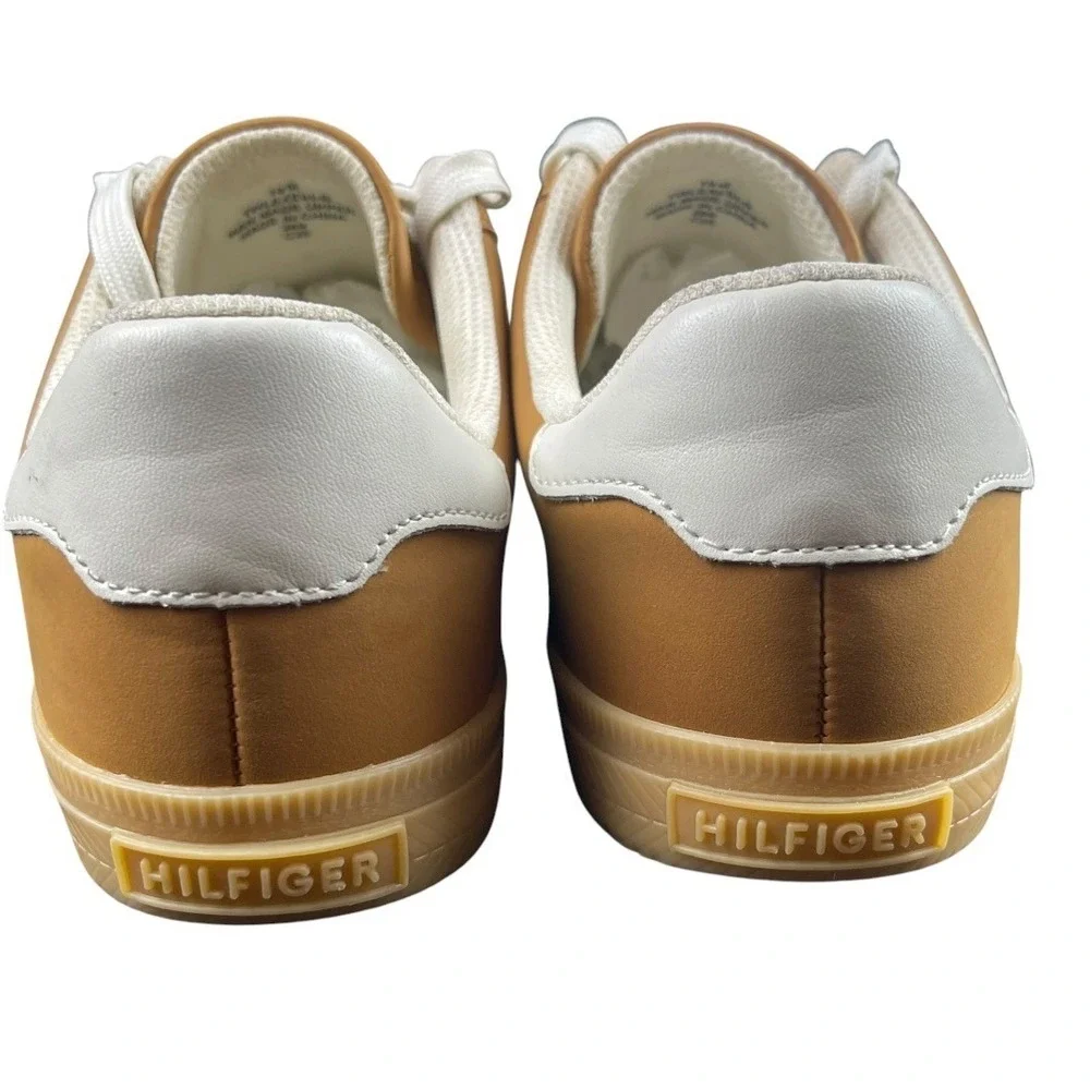 Tommy Hilfiger‎ Low Top Vintage Sneakers Mens 10 Tan NEW WOT TWLEXEIH-R H Logo